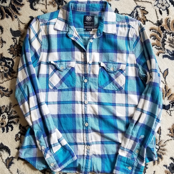 American Eagle Outfitters Tops - American Eagle Blue Flannel Medium
